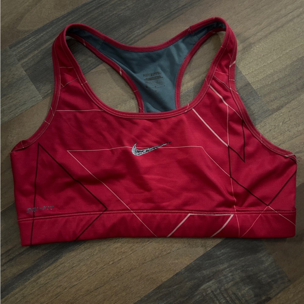 Nike pink sports bra